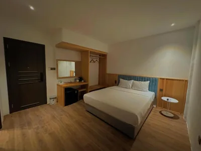 Camera Deluxe — Haven Hut Hotel
